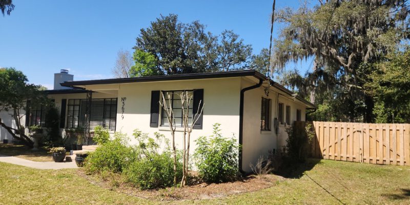 Gutter Cleaning in Jacksonville, Florida