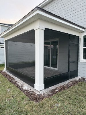 Patio Enclosures in Jacksonville, Florida